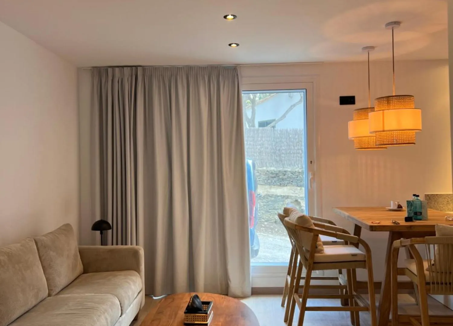 Canvas Apartments&Lofts - Dúplex White Ocean Cadaqués Apartamento