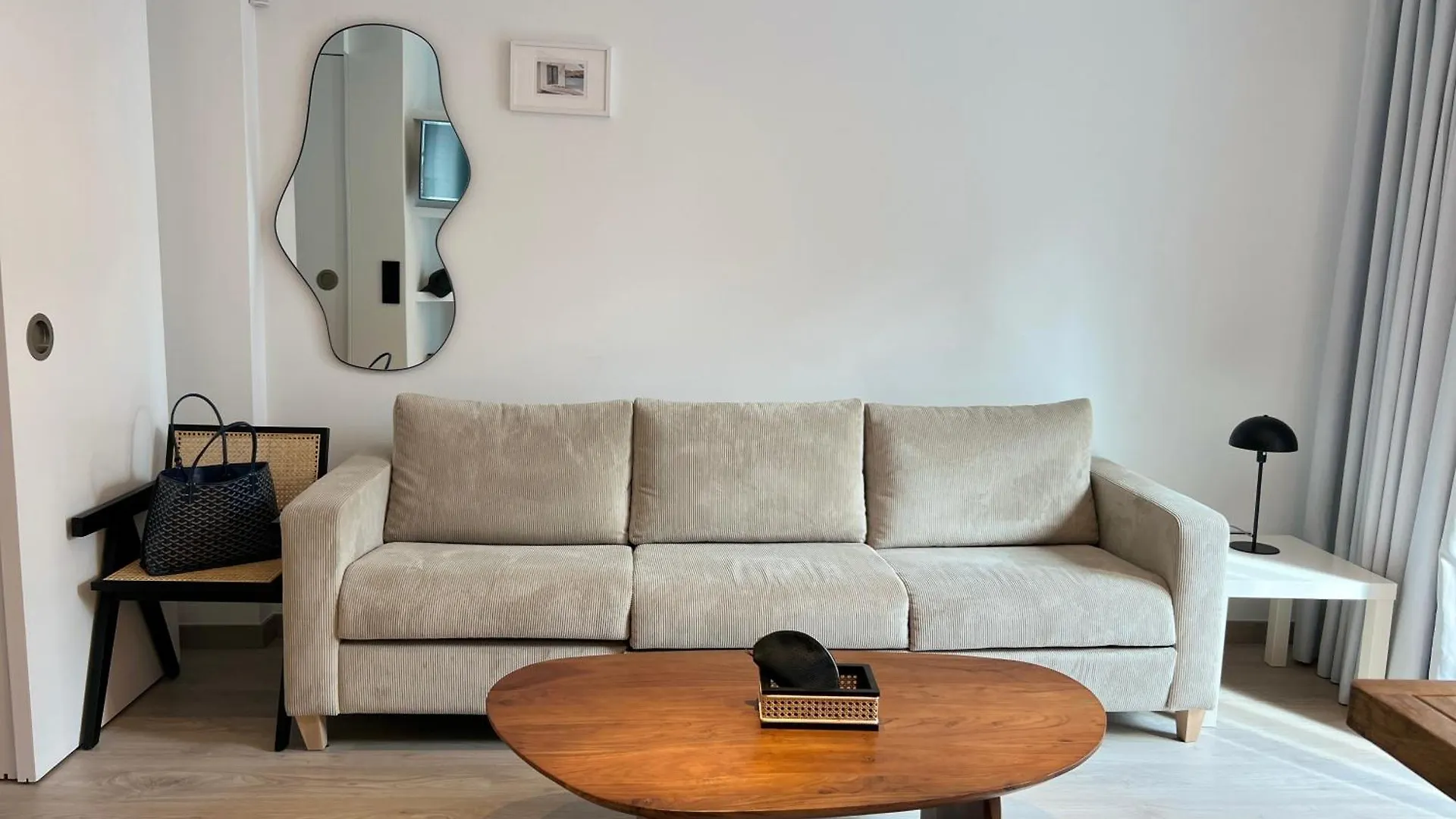 Apartment Canvas Apartments&Lofts Cadaques